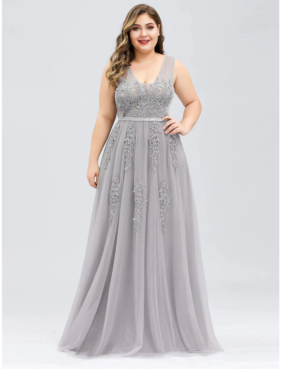 A-Line Prom Dresses Plus Size Dress Prom Floor Length Sleeveless V Neck Tulle V Back Beading Appliques Plus Size Shift