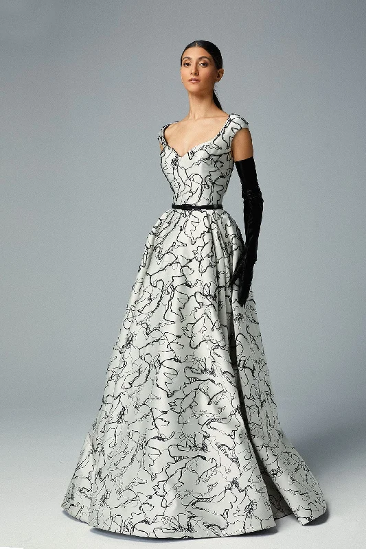 Beaded geometric motif dress with gloves Corset unclassified dresses