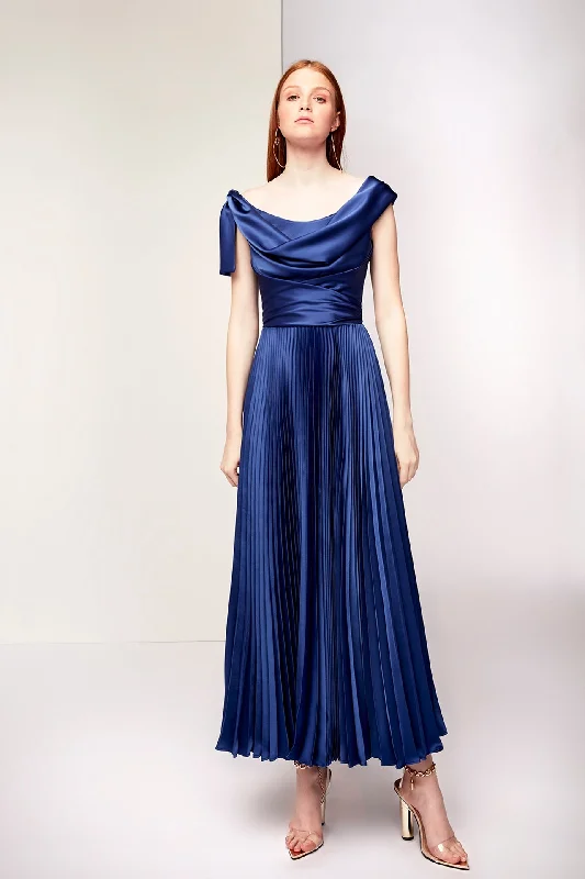 Draped bodice ankle length pleated dress Club unclassified dresses