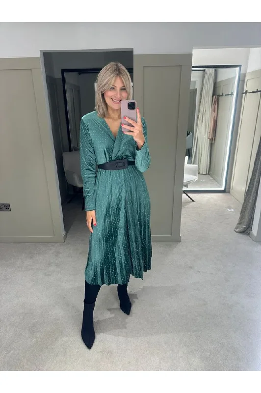 TSC The Cara Velvet Diamonte Dress Discounted unclassified dresses